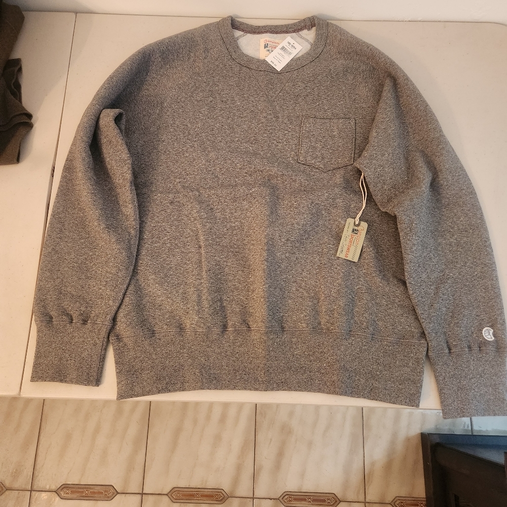 Mens Todd snyder crew neck sweater in Salt and pepper